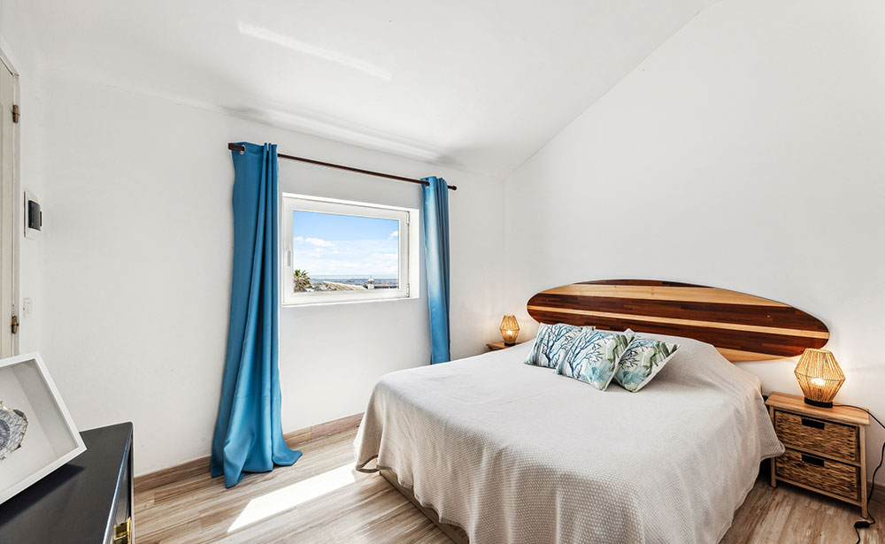 Très grande terrasse de l'appartement La Graciosa avec vue imprenable face à l'océan